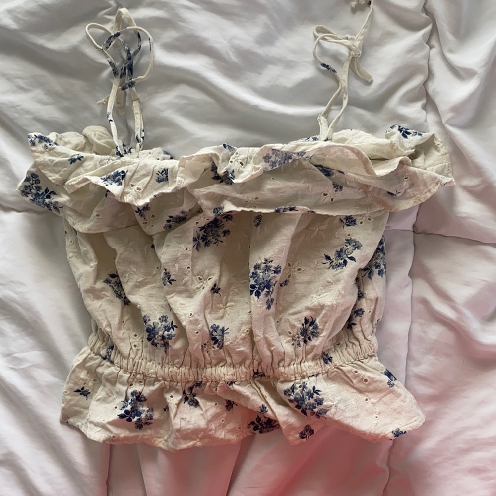 American eagle ruffle tank top